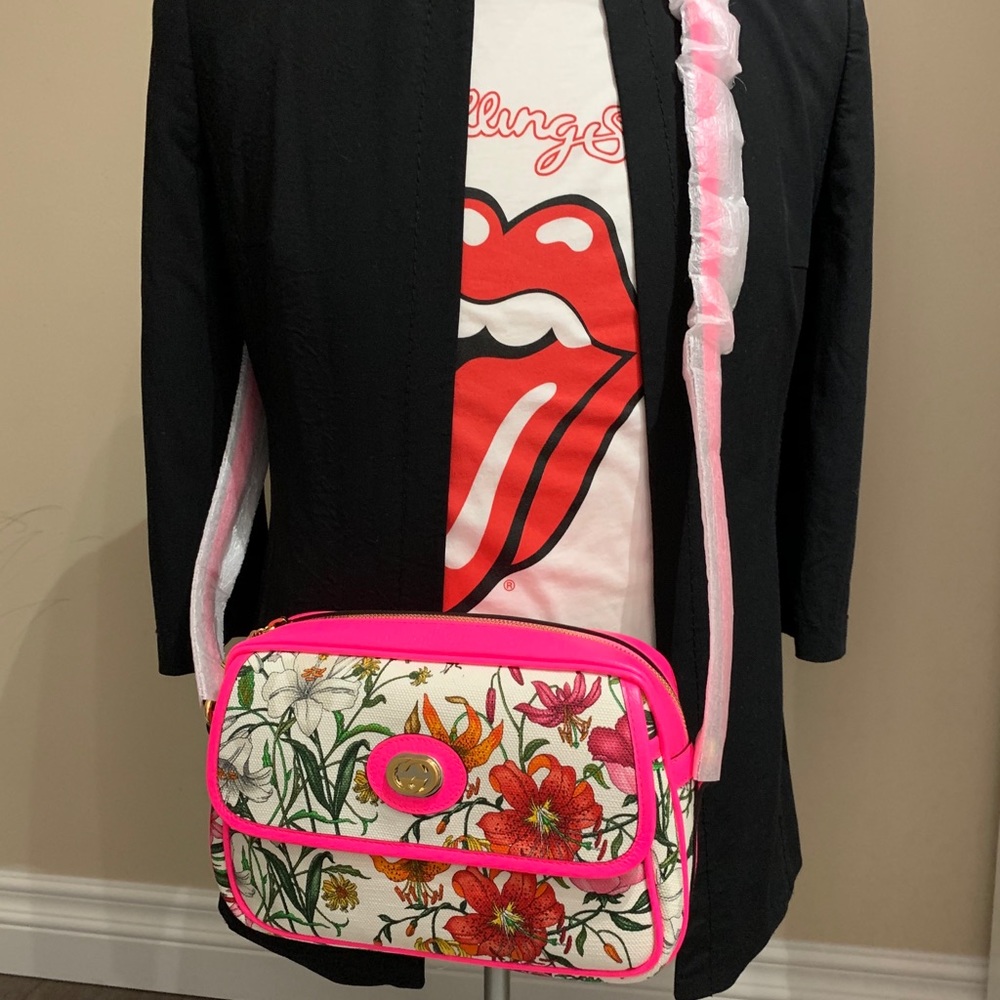Brand new gucci sling bag